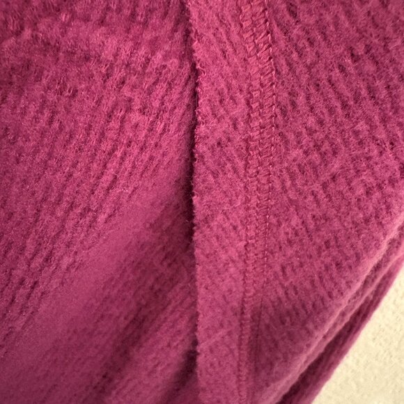 Wildfox NWOT super soft sweater L - Picture 4 of 5